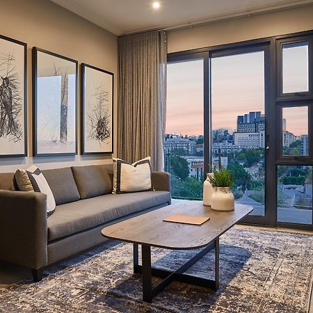 The Catalyst Apartment Hotel By Newmark โจฮันเนสเบิร์ก ภายนอก รูปภาพ