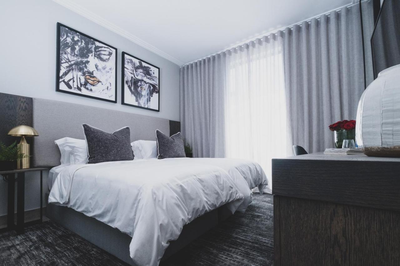 The Catalyst Apartment Hotel By Newmark โจฮันเนสเบิร์ก ภายนอก รูปภาพ