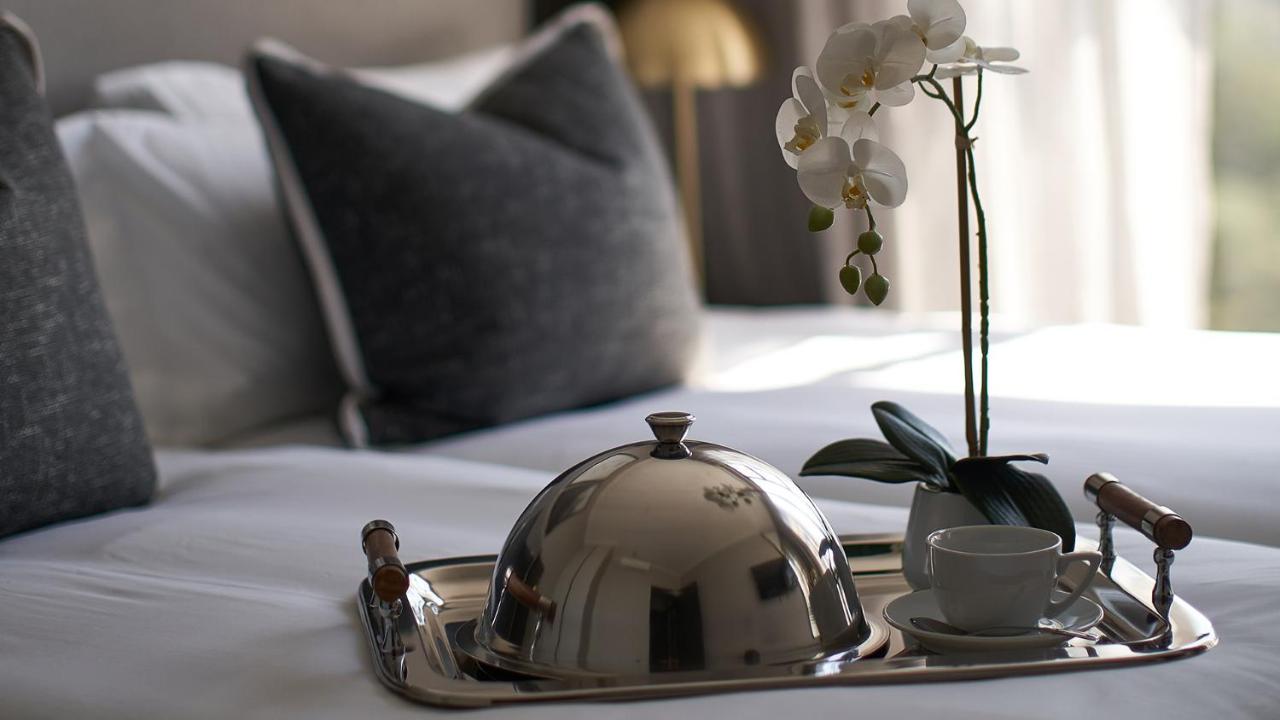 The Catalyst Apartment Hotel By Newmark โจฮันเนสเบิร์ก ภายนอก รูปภาพ