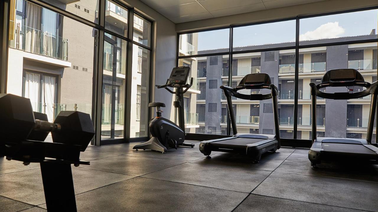 The Catalyst Apartment Hotel By Newmark โจฮันเนสเบิร์ก ภายนอก รูปภาพ