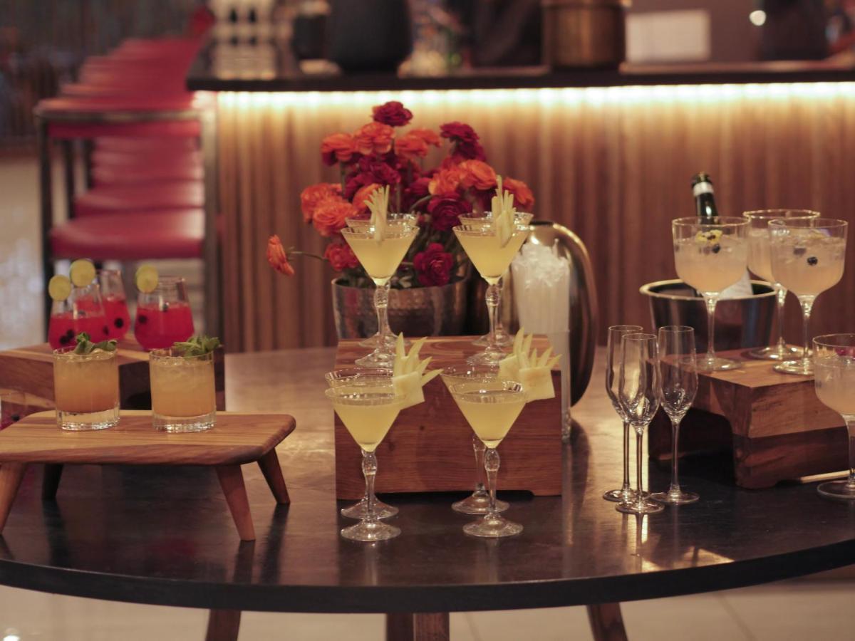 The Catalyst Apartment Hotel By Newmark โจฮันเนสเบิร์ก ภายนอก รูปภาพ
