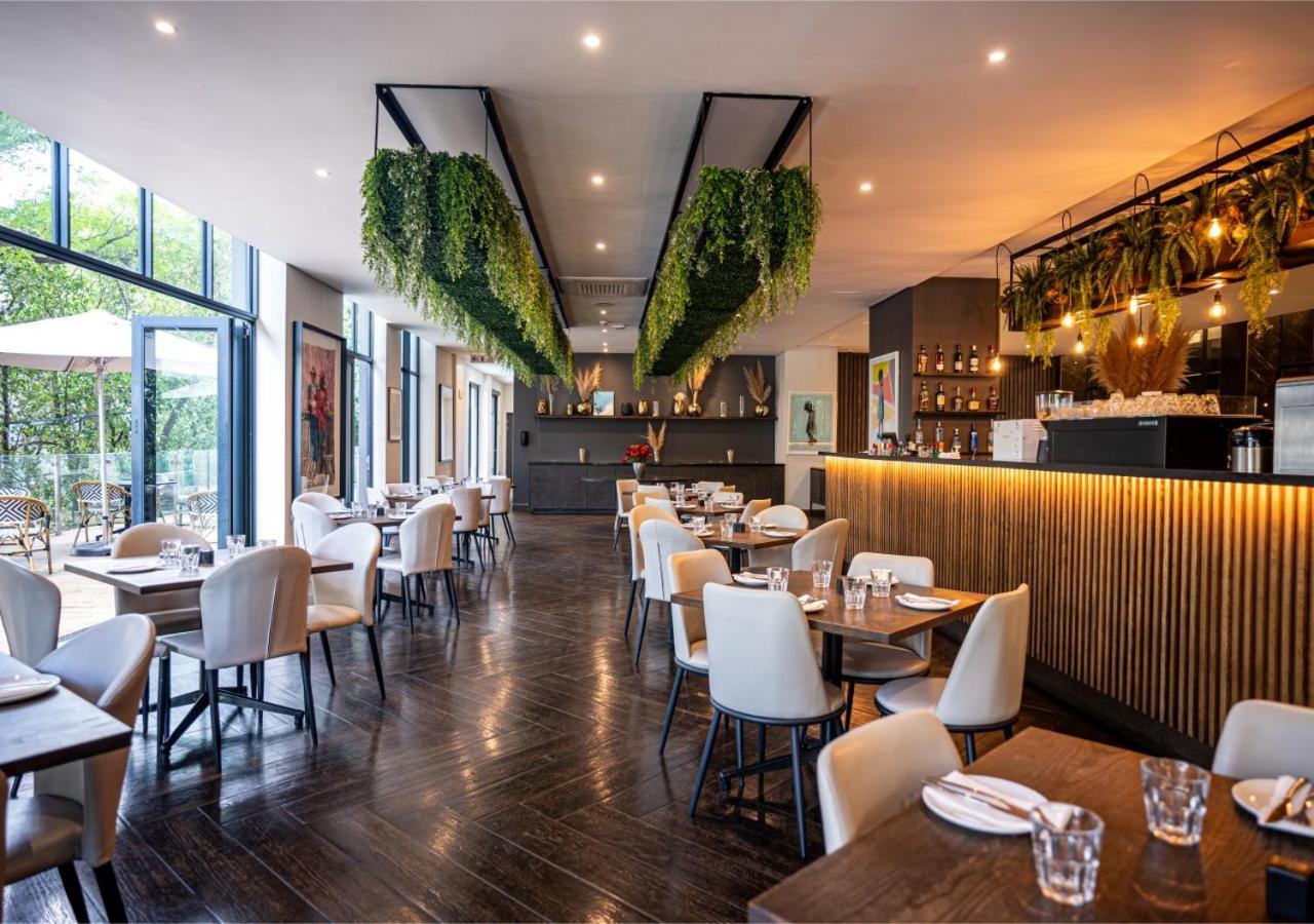 The Catalyst Apartment Hotel By Newmark โจฮันเนสเบิร์ก ภายนอก รูปภาพ